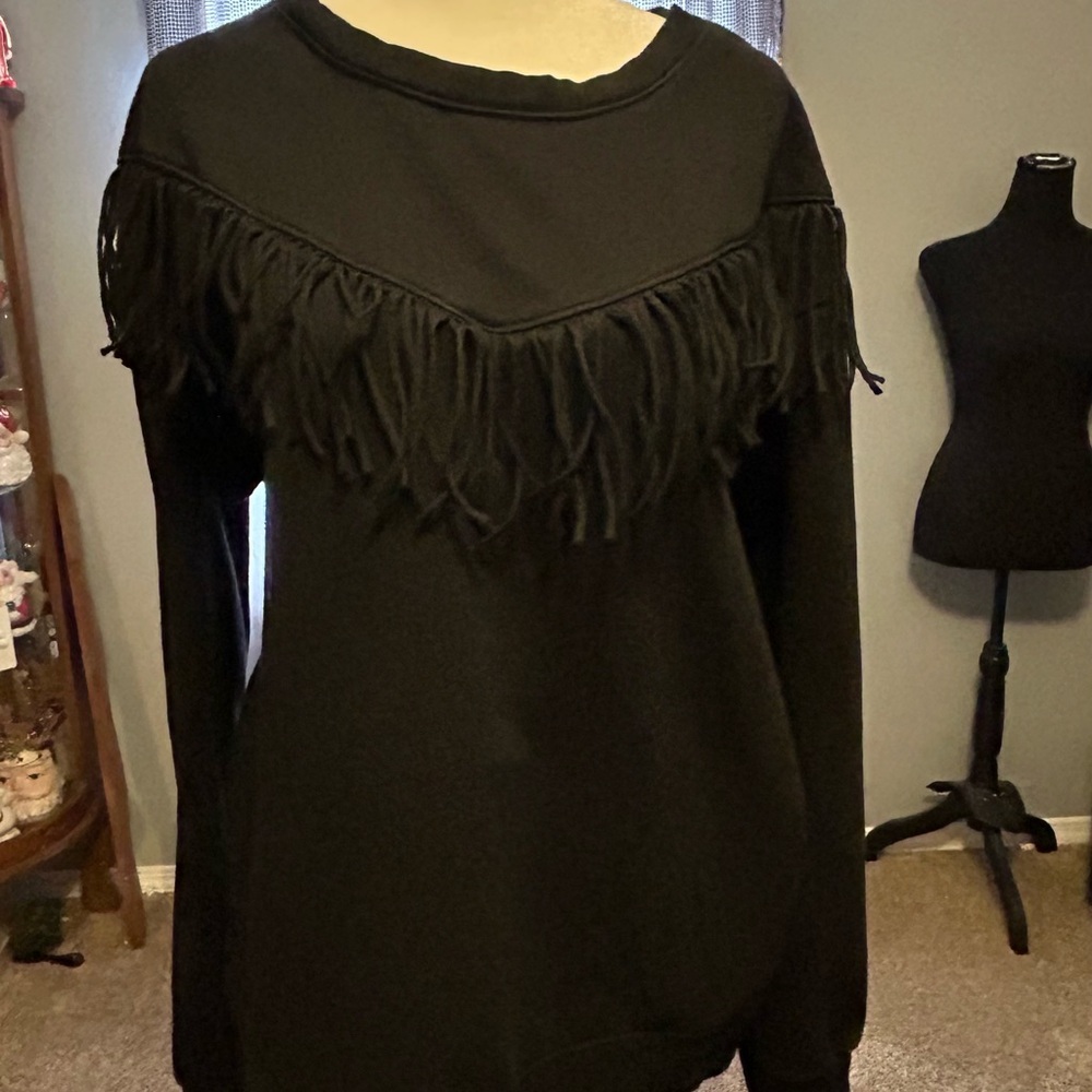 Gimmicks by BKE Black Fringe Sweatshirt
